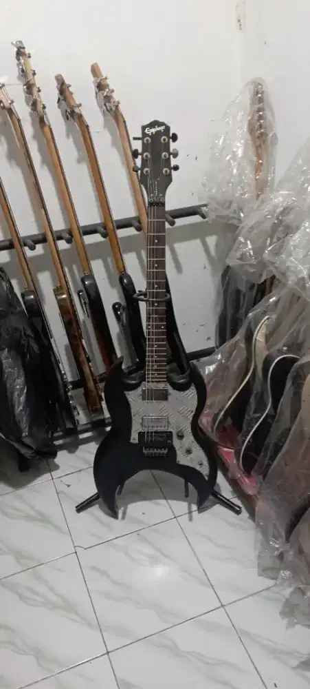 Gitar Listrik, Epiphone G-400 Extrem made In Korea  Sdh diretorasi