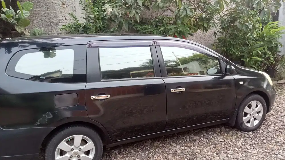 Nissan Grand livina 2008 Bensin