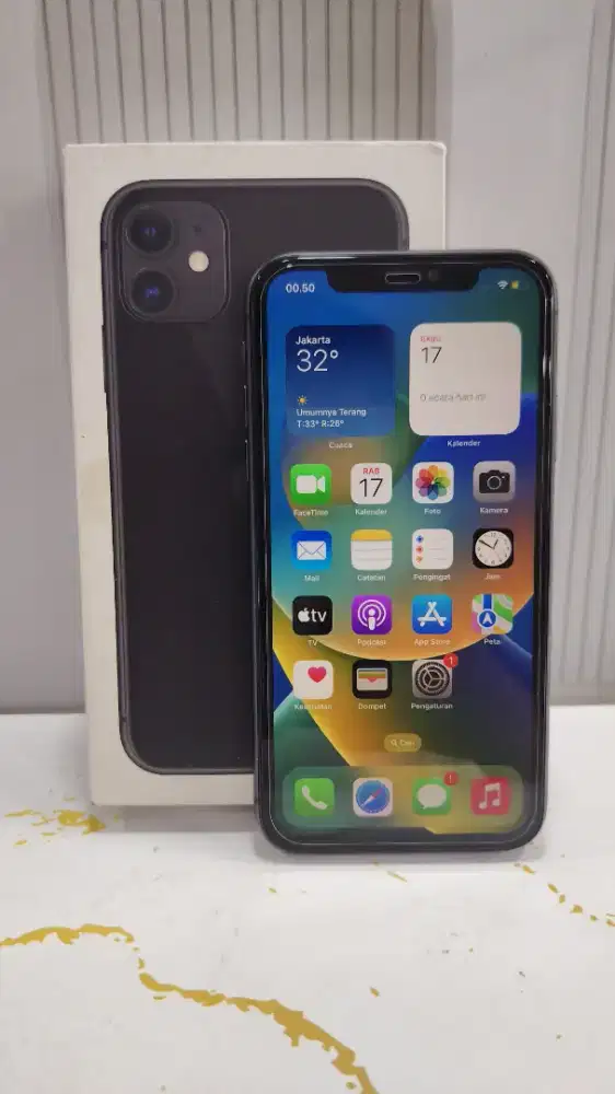 Iphone 11 128 resmi ibox faceid&trutone on semua hb.84%
