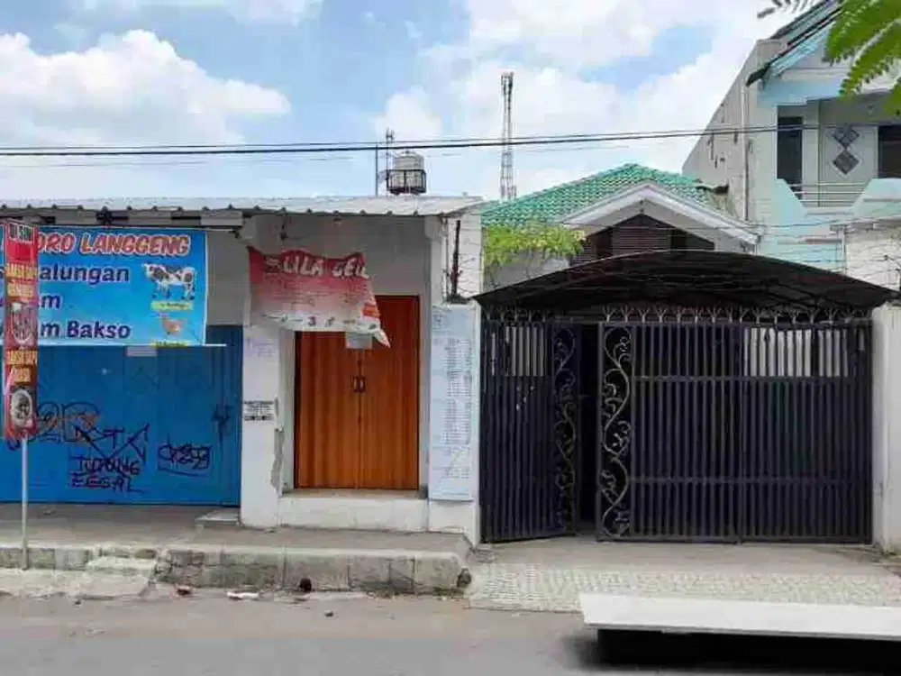 Jual Rumah luas di alun alun kota Ciledug, kabupaten Cirebon