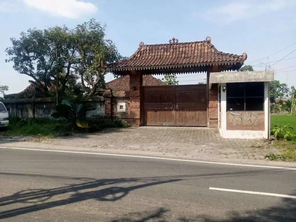 Dijual/Disewakan Villa Furnished di Jalan Raya Tajem Sleman Lokasi Premium & Nyaman, Wedomartani, Ngemplak, Sleman