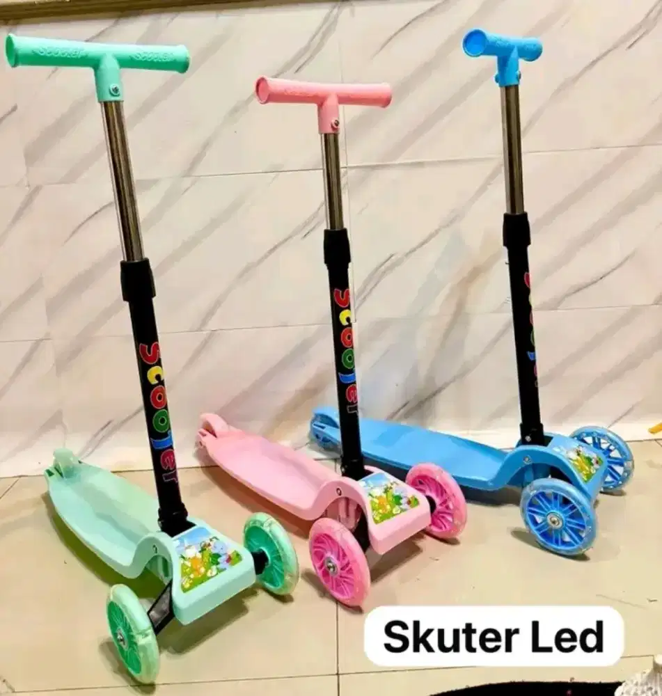Skuter anak / otopet