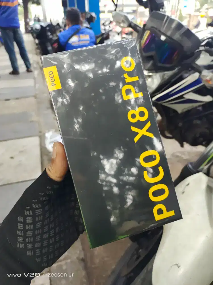 Poco X8 Pro 5G 12/512 New Segel Box Fresh
BNIB Garansi 15 Bulan