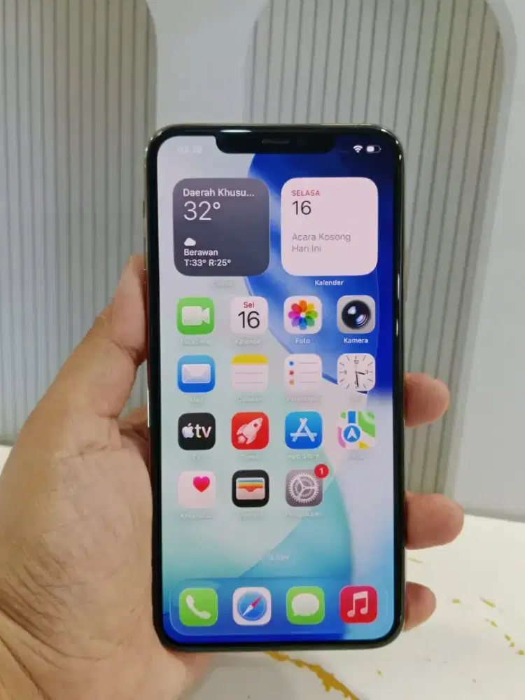 iPhone 11 Pro Max 64gb Resmi iBox Fullset

Dus Oem
Hb 100% baru ganti