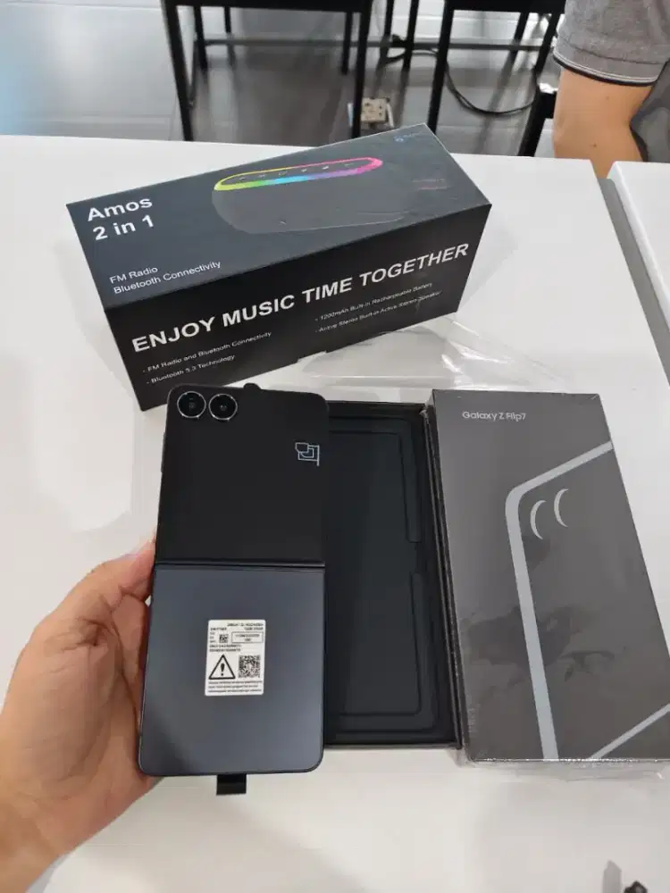 Samsung Zflid bisa kredit pakai home credit cukup ktp bunga 0%