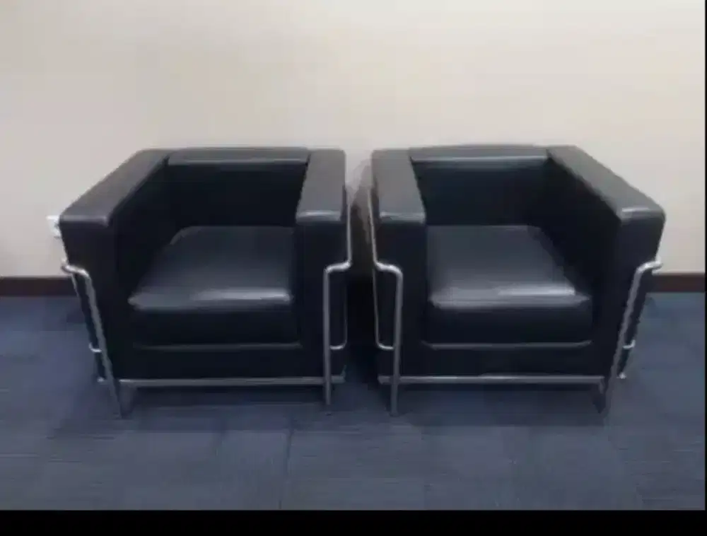 Jual murah sofa teras kulit stainless mulus nominus