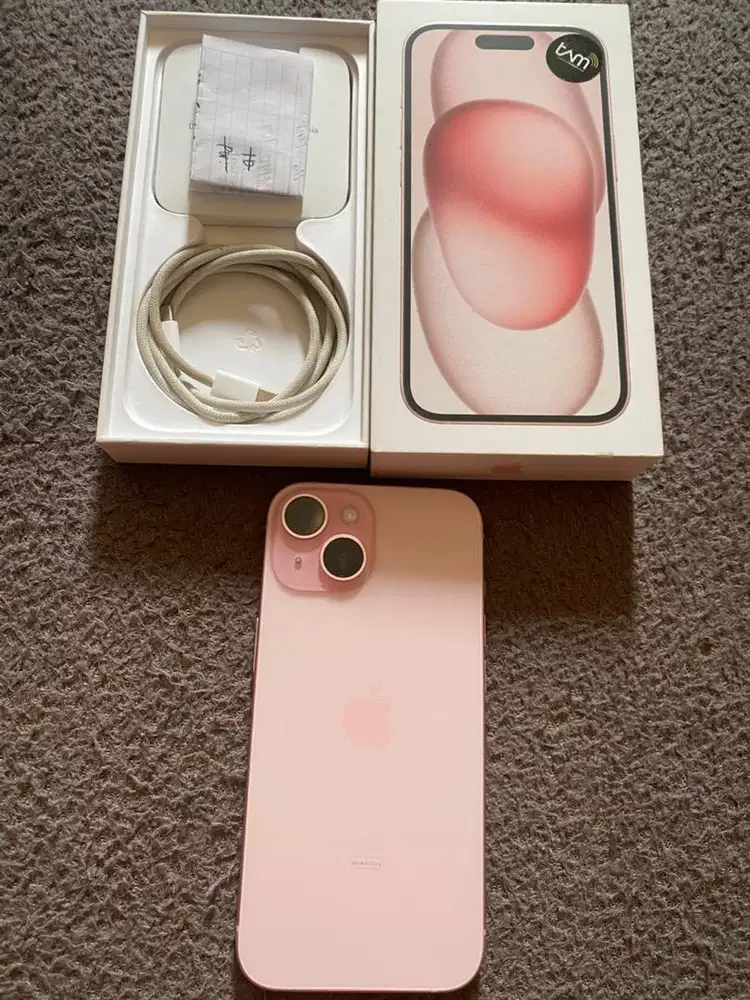 Di Jual  Iphone 15 128 GB iBox Pink Garansi ON Mei 2027