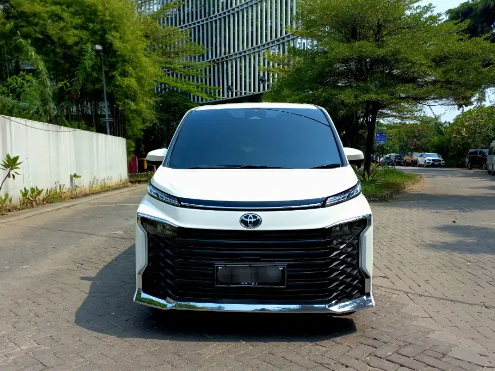 ORISINIL ISTIMEWA | TOYOTA VOXY TSS 2022 MODEL 2023