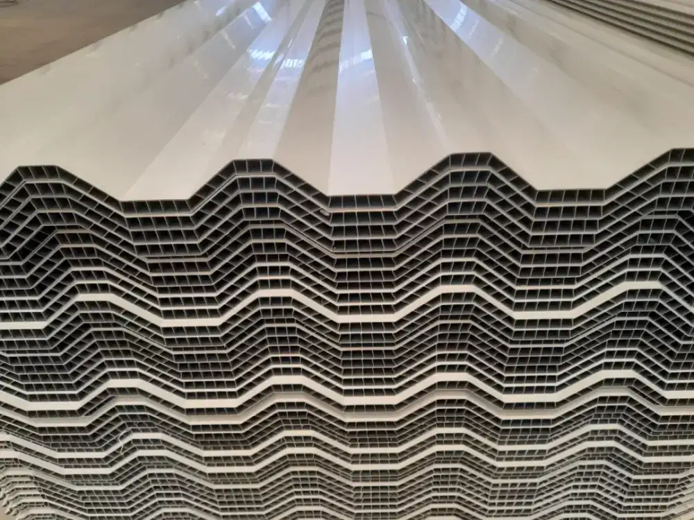 Atap Polyvinyl UPVC Rooftop Double Layer