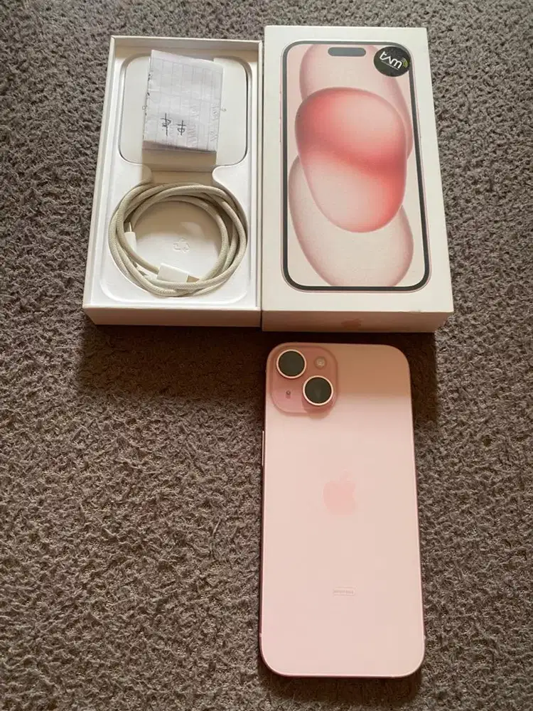 Di Jual  Iphone 15 128 GB iBox Pink Garansi ON Mei 2027