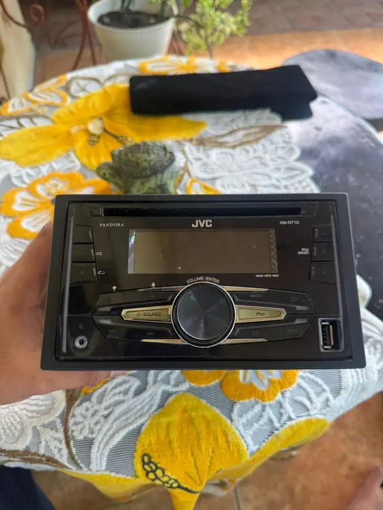 Head unit jvc bawaan brio/mobilio