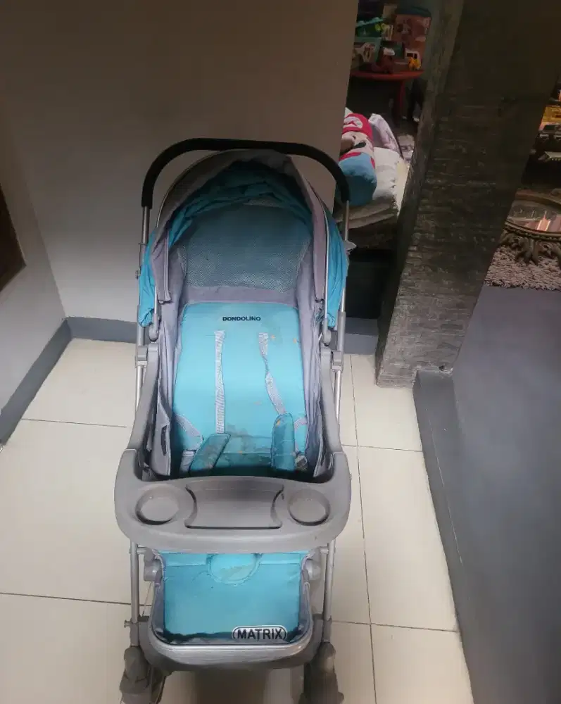 Stroller bayi, brand Dondolino