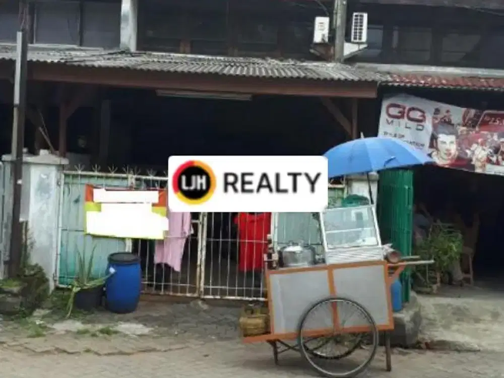 RUMAHA DI JALAN TAMAN PEGANGSAAN INDAH AREA KELAPA GADING