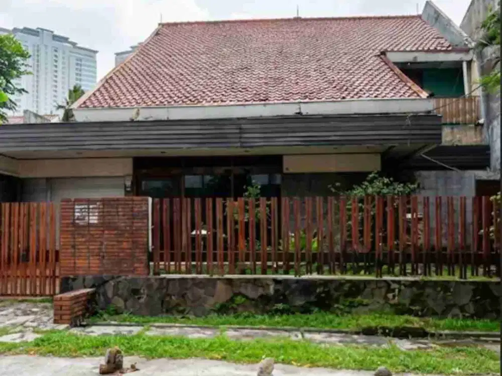 Rumah Luas 270m Kebayoran Baru Jakarta Selatan Lokasi Strategis