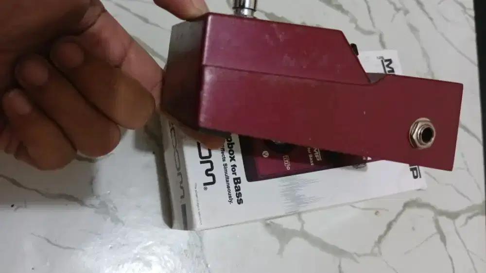 Efek Bass Zoom Multistomp
