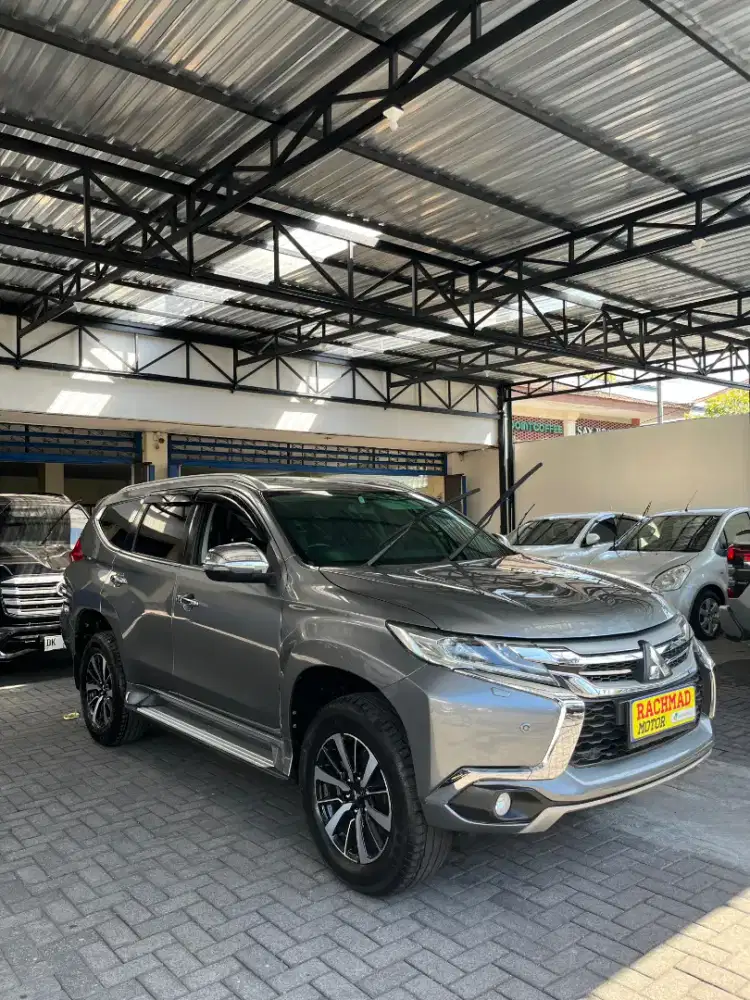 MITSUBISHI PAJERO SPORT DAKAR ABU ABU