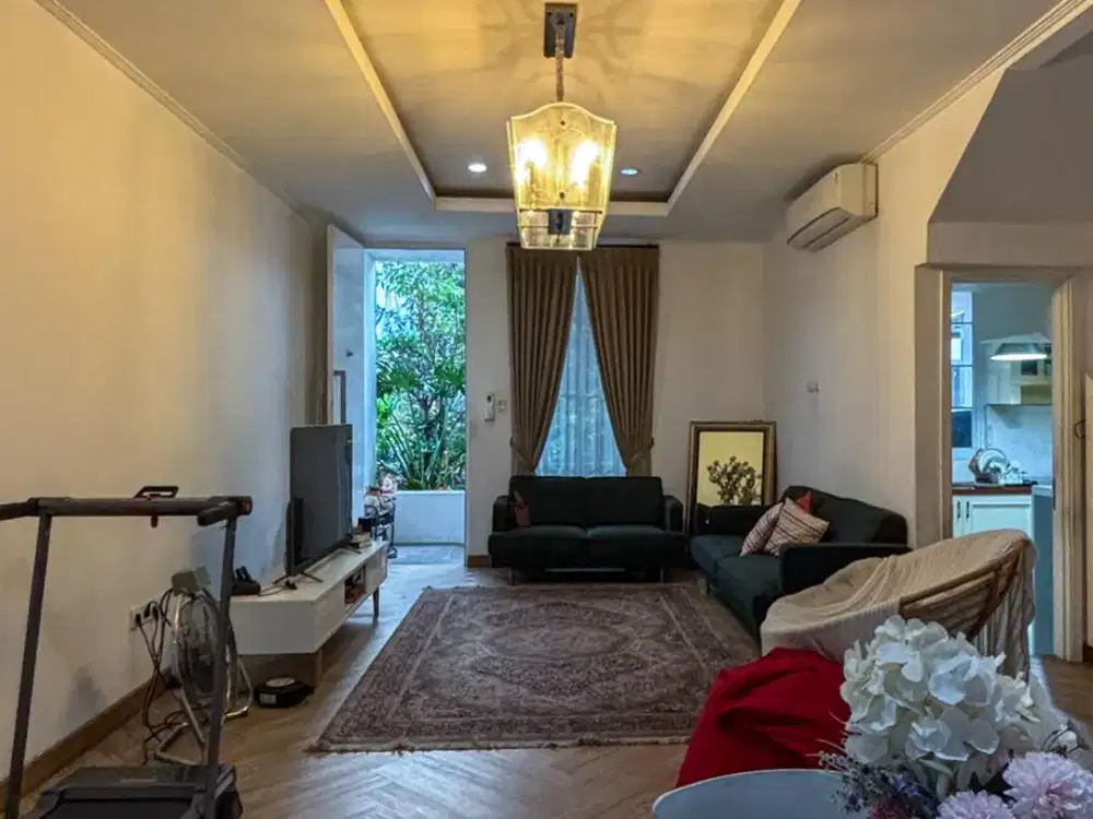 Dijual Rumah Paling Murah satu-sarunya di Discovery Bintaro Jaya Sektor 9 Lokasi Premium, Harga masih nego sampai deal