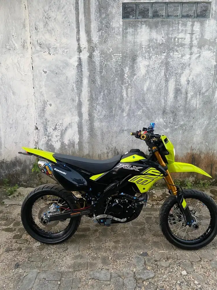 Kawasaki klx supermoto