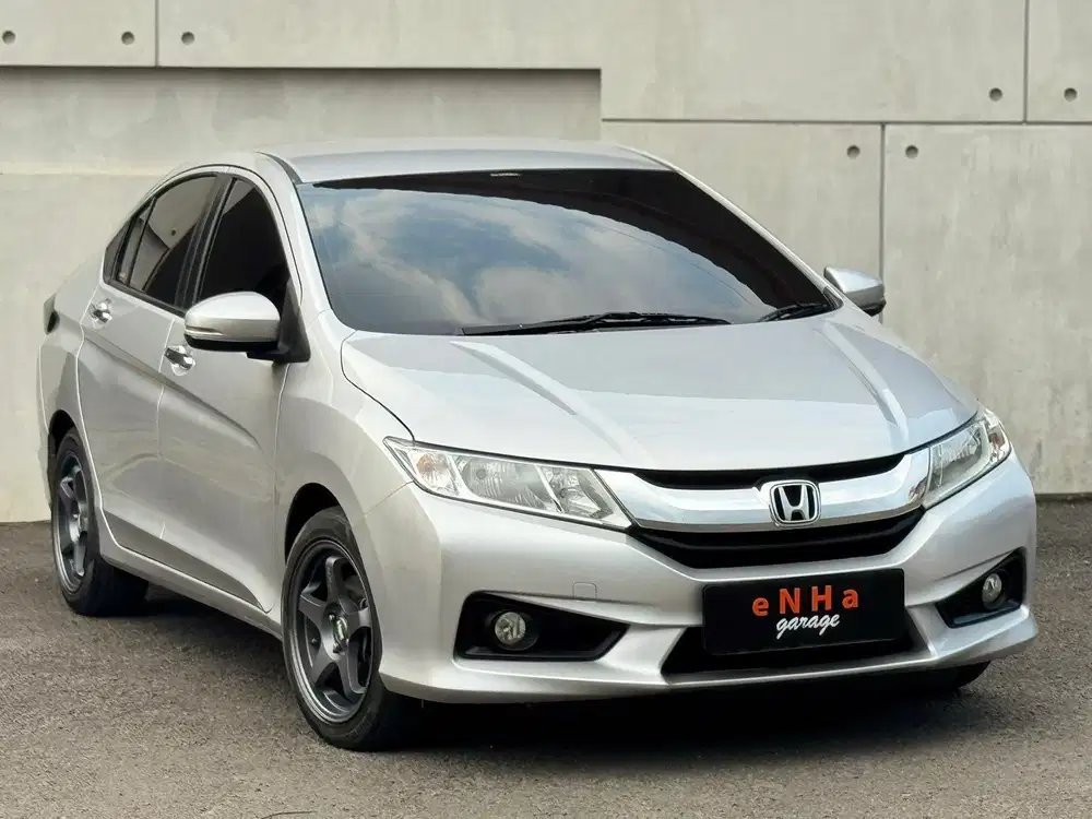 KM 53rb.. Honda CITY E 1.5 Matic 2015.. eNHa garage Semarang..
