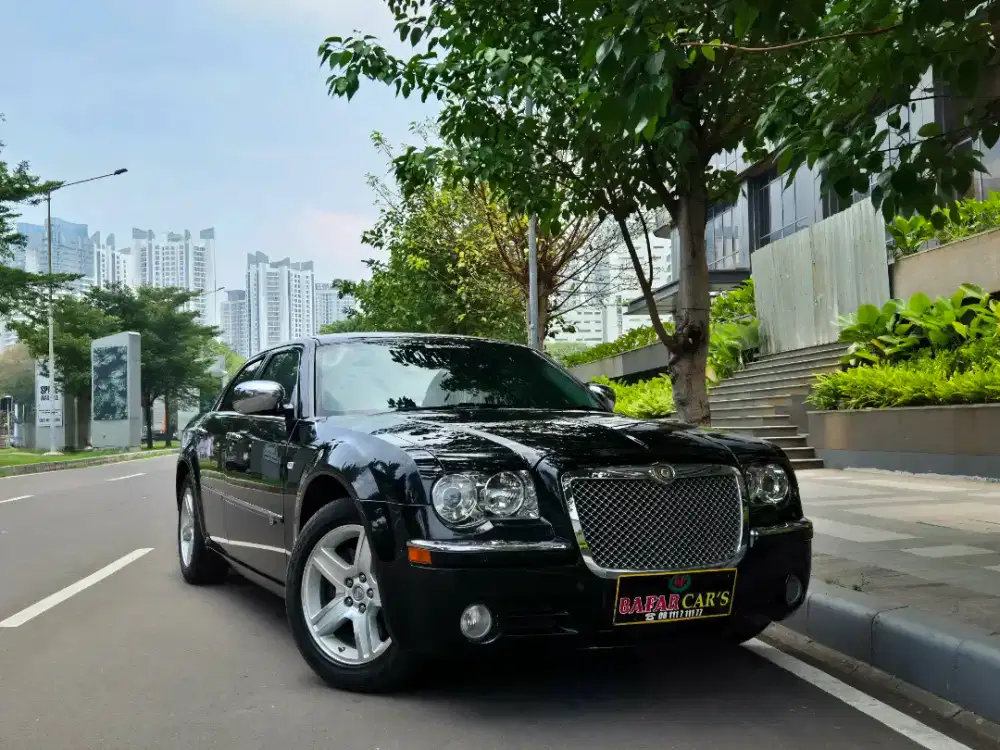 Chrysler 300c 2011