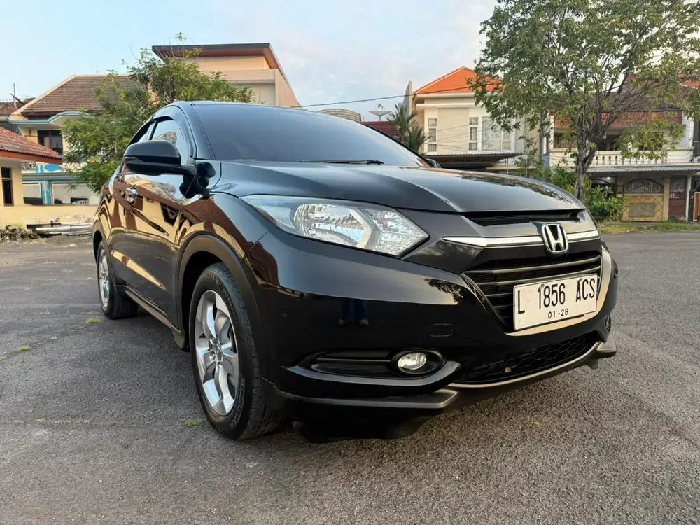 [KM 50rb] HONDA HRV 1.5 E CVT MATIC 2017 DP MINIM
