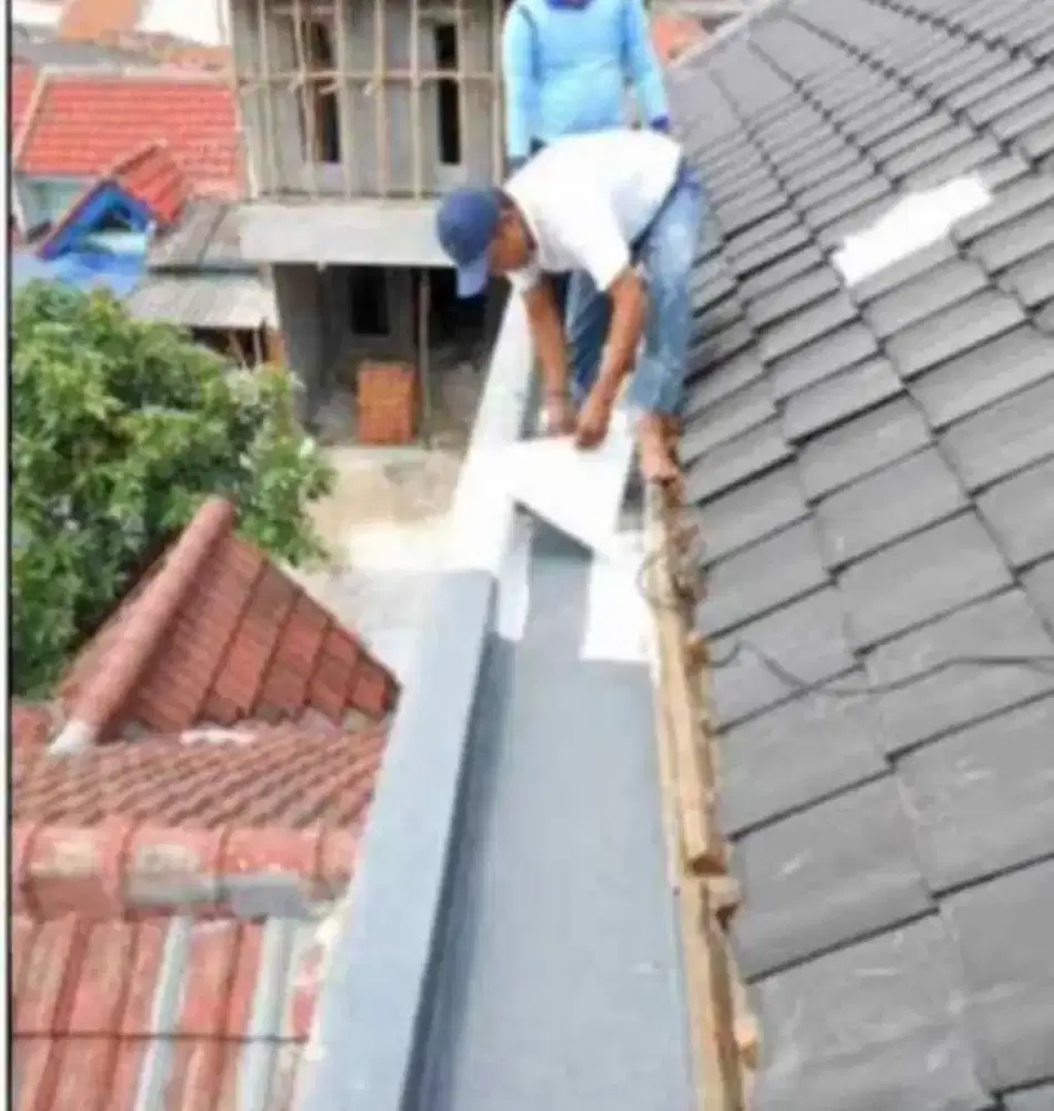 Kontruksi perbaikan. Atap bocor dan renovasi rumah dll