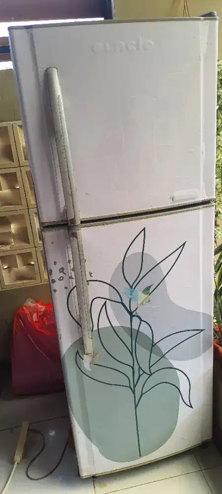Dijual Kulkas Toshiba Glacio