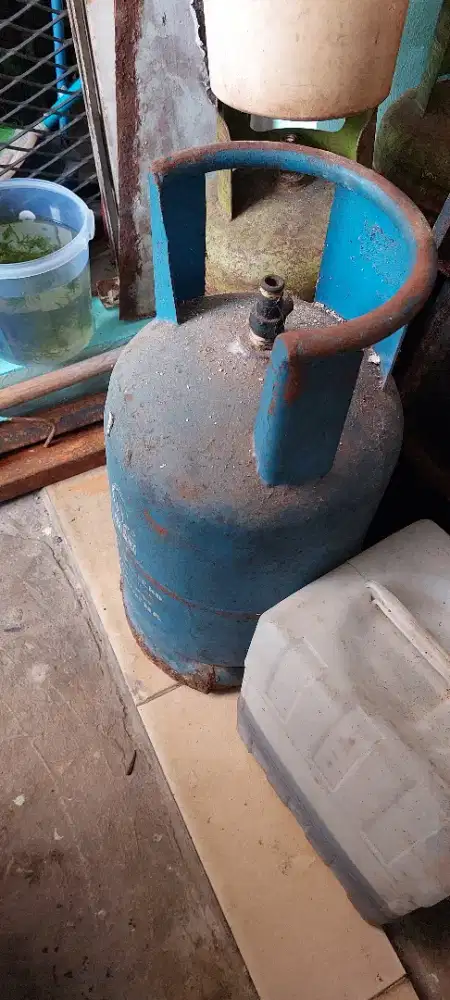tabung gas 12kg