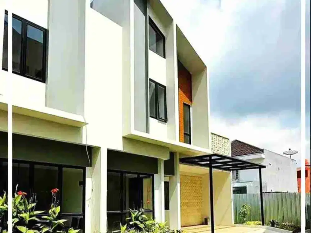 [5 Menit Ke SMB] Rumah Dekat Summarecon Bekasi (PHR) Bekasi Utara
