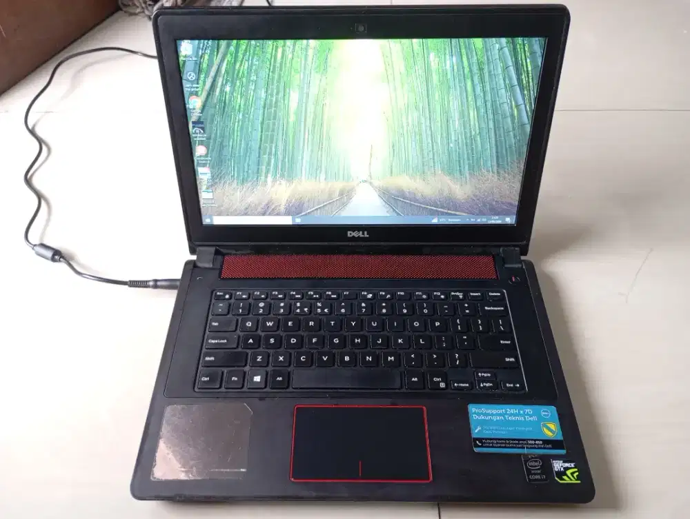 Dell Inspiron 7447 core i7 4720HQ ram8gb ssd256gb 14inch GTX850 gaming