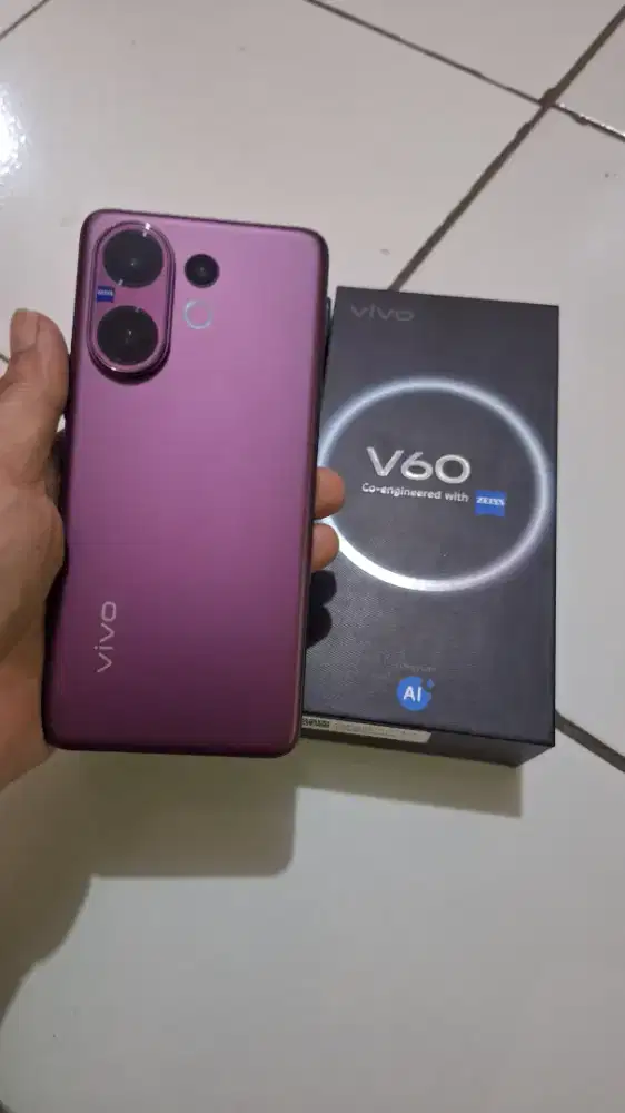 Vivo v60 5g 12/256gb