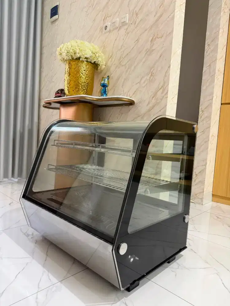 Showcase cake / kue cold table top