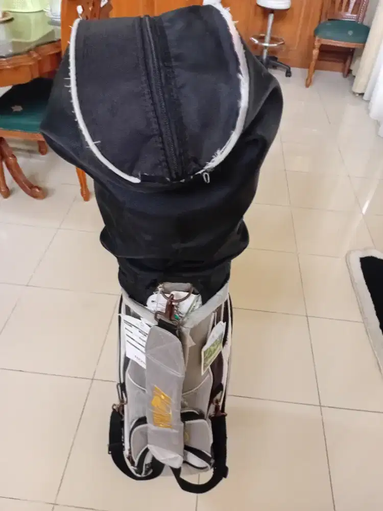 Bag golf Honma layak pakai