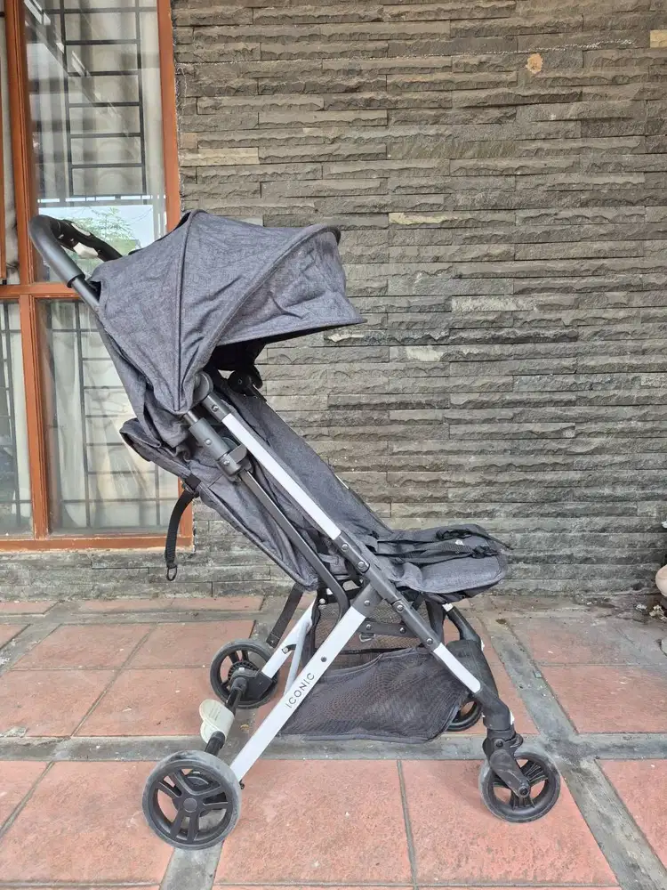 Stroller Cabin Size Cocolatte Iconic CL 701 Bekas Bagus - Bandung
