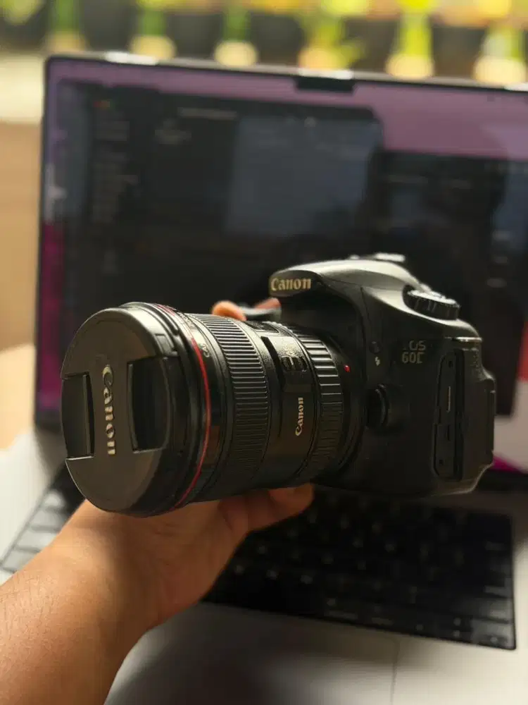 Lensa Canon 17-40 f4 L USM Full Frame free Canon 60D Body
