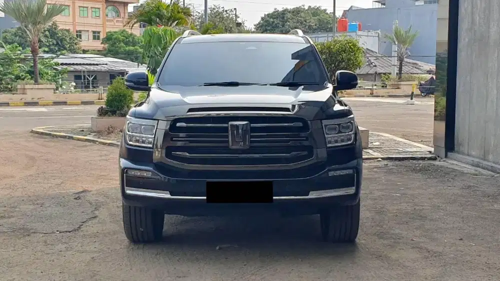 Low Km.10rb 4x4 GWM  HEV Tank500 Hybrid awd AT 2024 Hitam