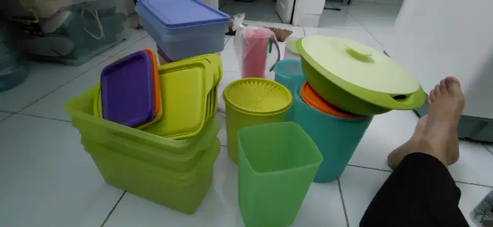 Jual borongan tupperware second