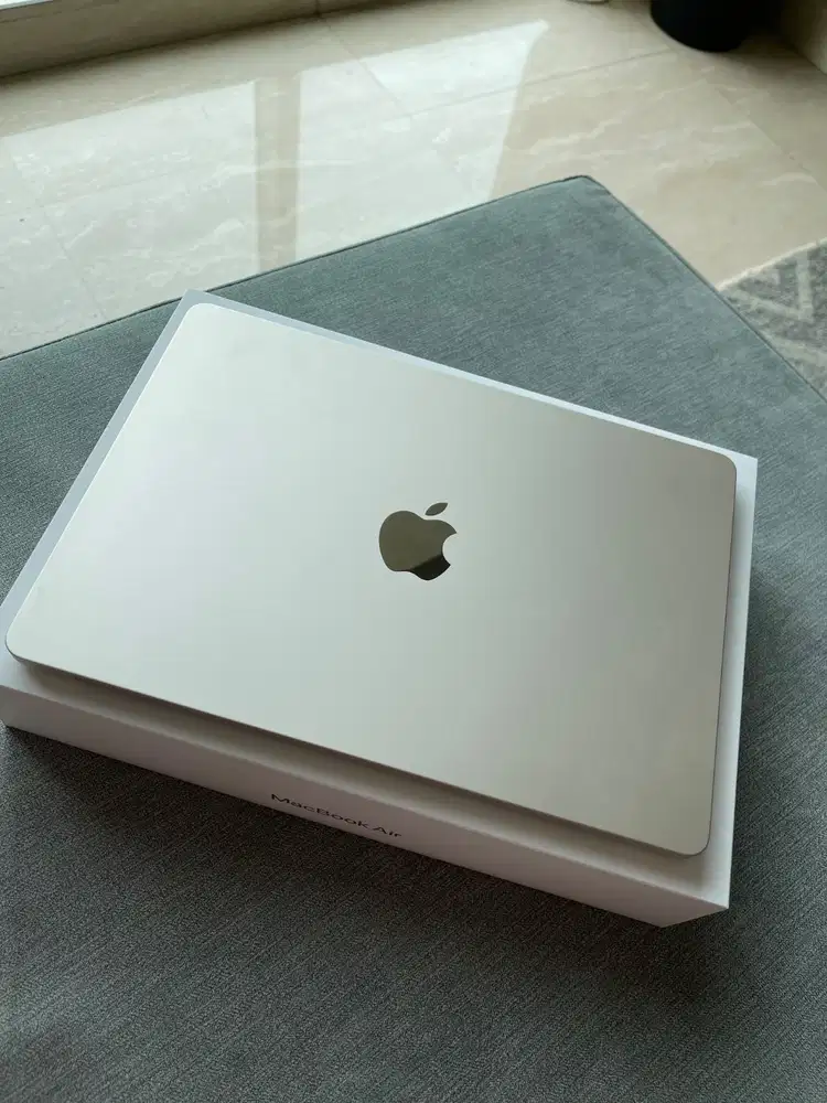 Dijual Macbook Air M4 2025 13inc