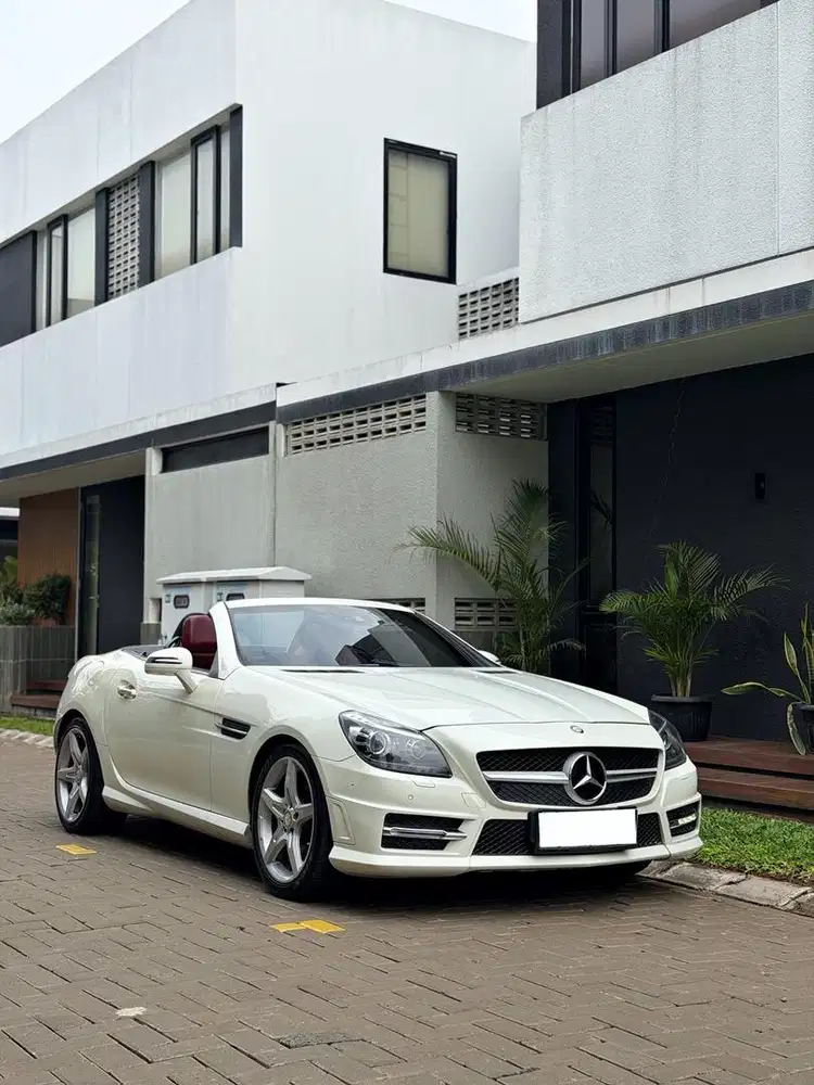 Mercedes Benz SLK250 2012 Magic Sky Highest Spec Sangat Terawat