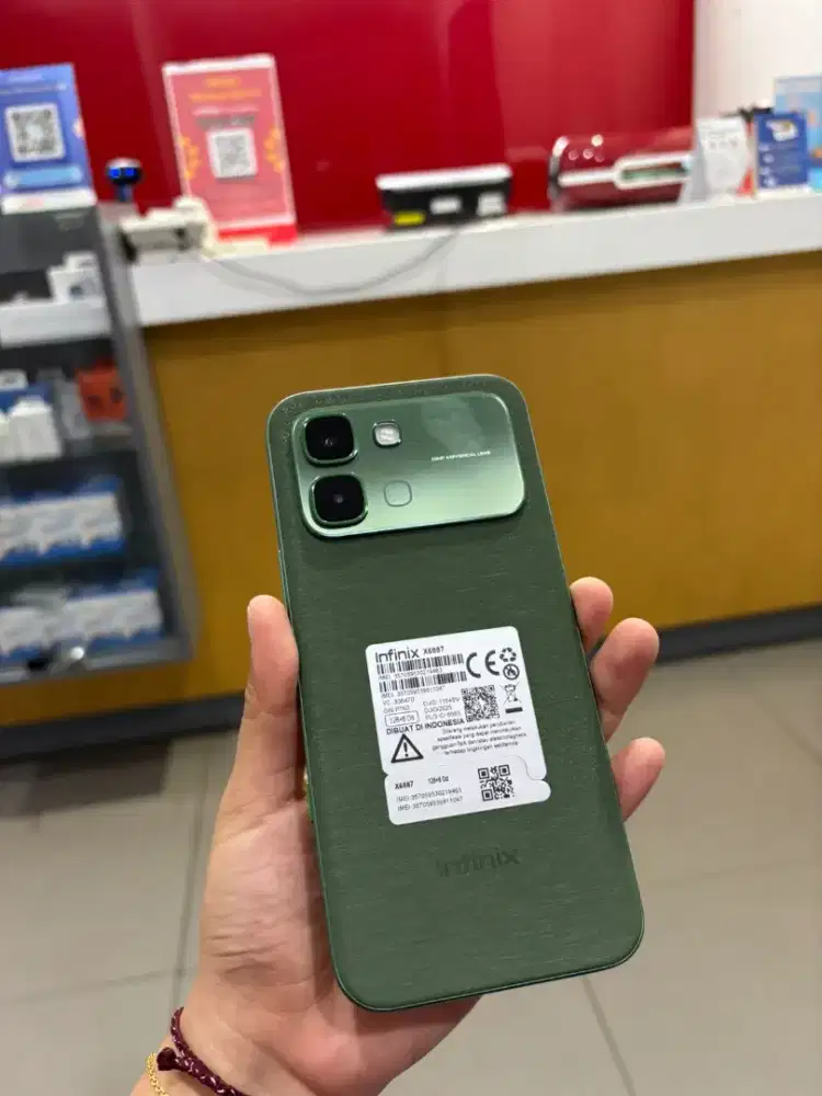 infinix note edge 5G 8/256gb