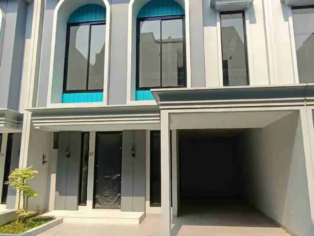 Dijual Cepat Rumah 3 Lantai Dijakarta Timur Lokasi Startegis Nego