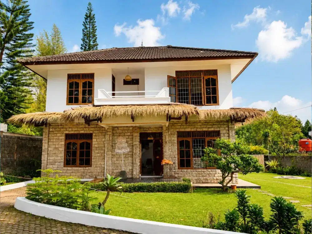 Dijual Villa Bagus dan Strategis Di Cisarua Bogor BO253