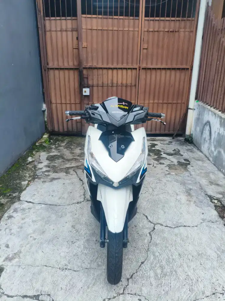 VARIO 125 LED OLD 2016 AKHIR