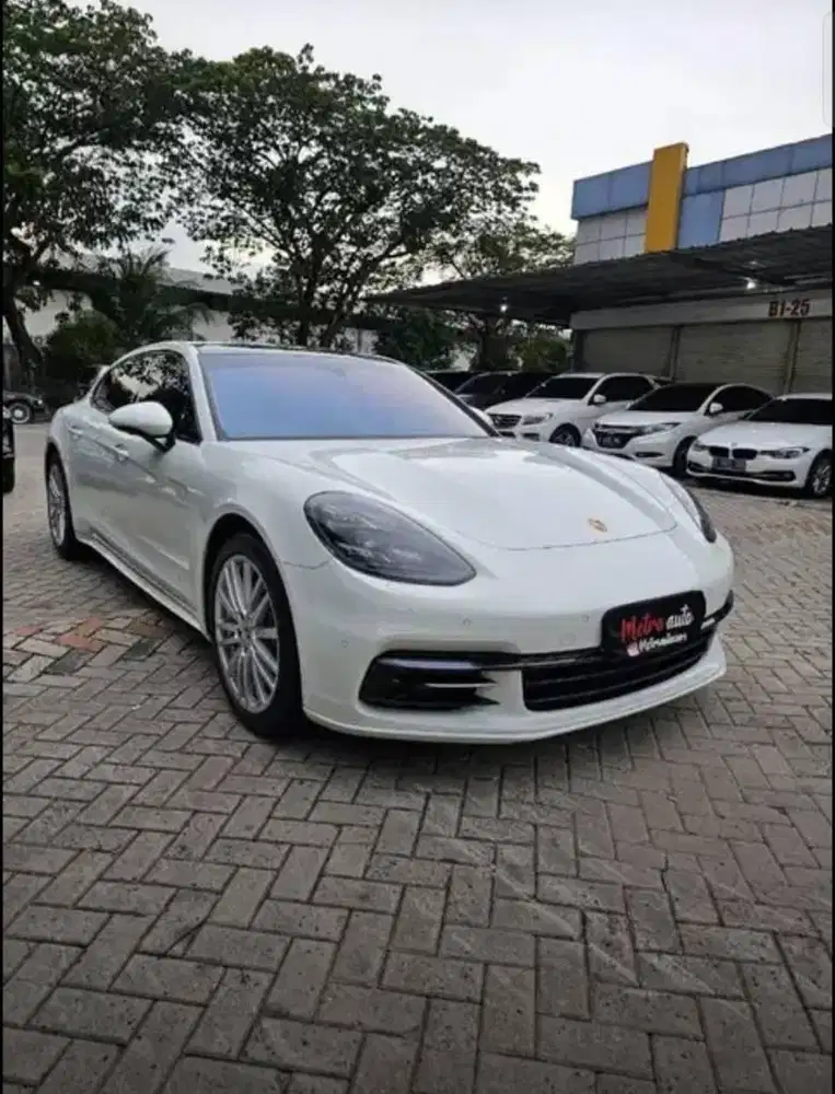 Porsche Panamera 4S 2018/2019 km7rb LWB