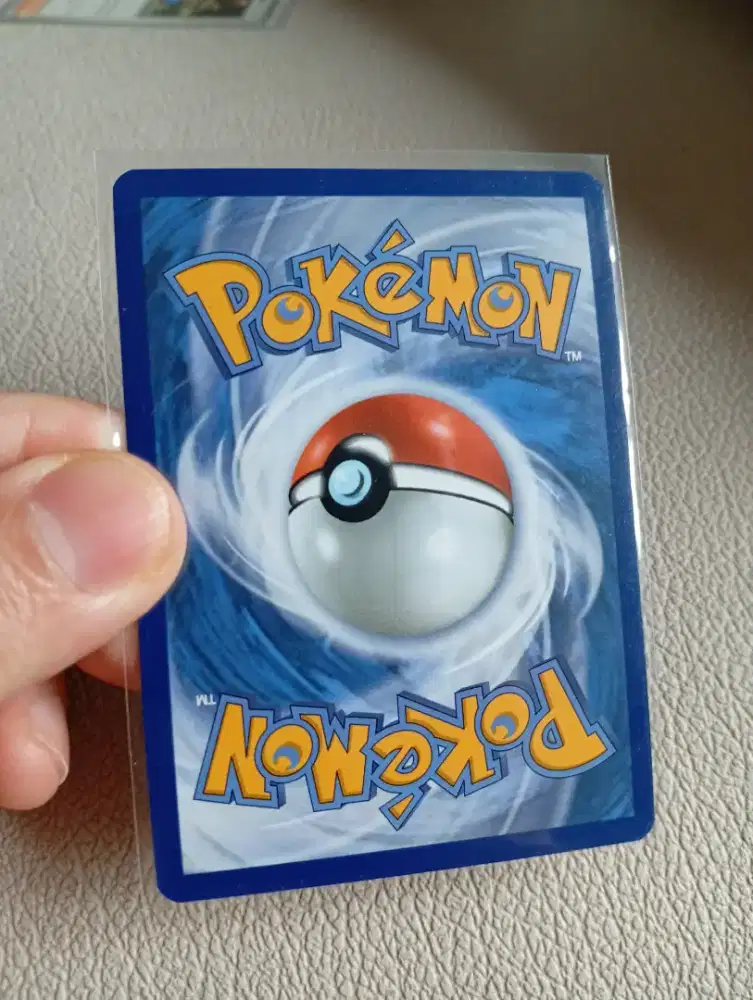 Sacred Charm #095/093 (Trainer Item, Secret Rare/Gold)