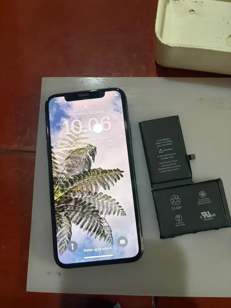 Ganti baterai iphone x bergaransi