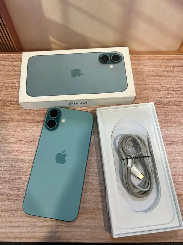 iPhone 16 Plus 128GB Teal Ex iBox BH 93% Lengkap