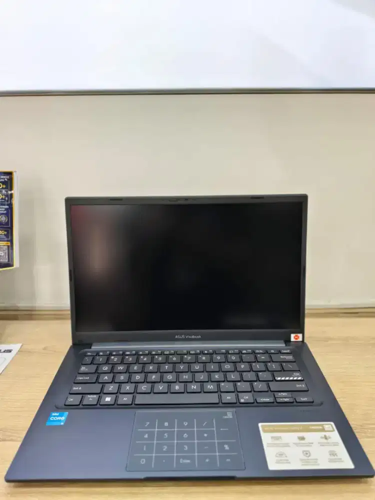 ASUS VIVOBOOK X1404