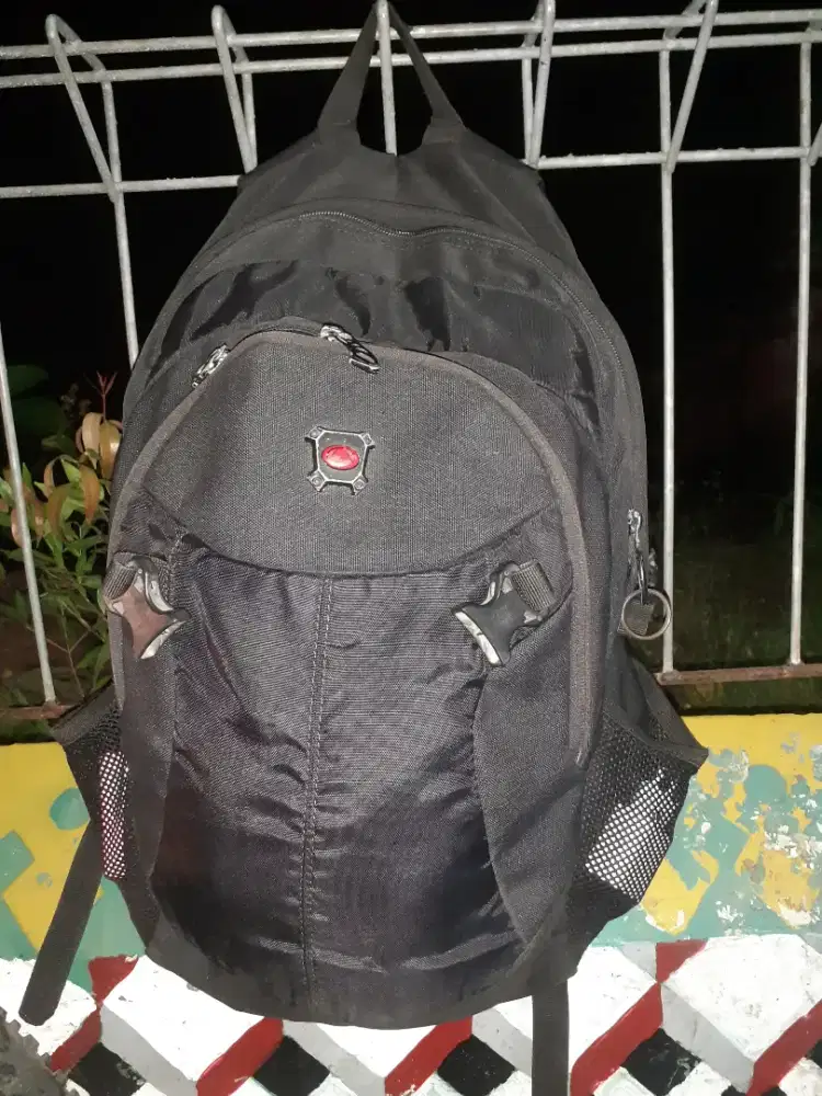 Tas Ransel Eiger Footpath Or preloved