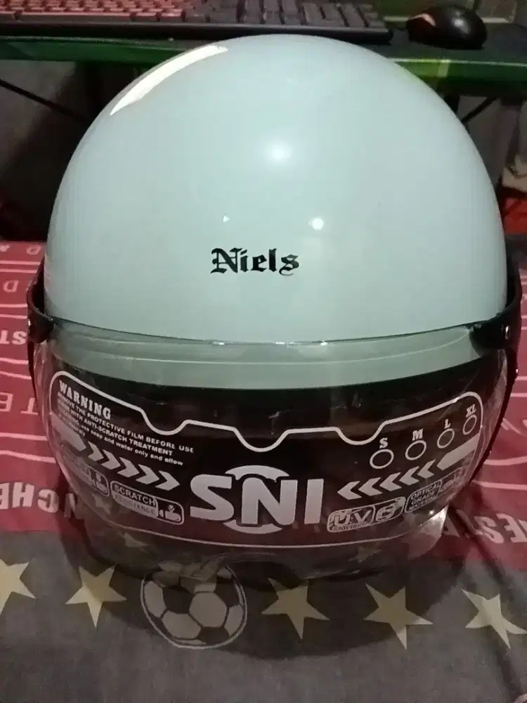 jual helm baru harga bekas